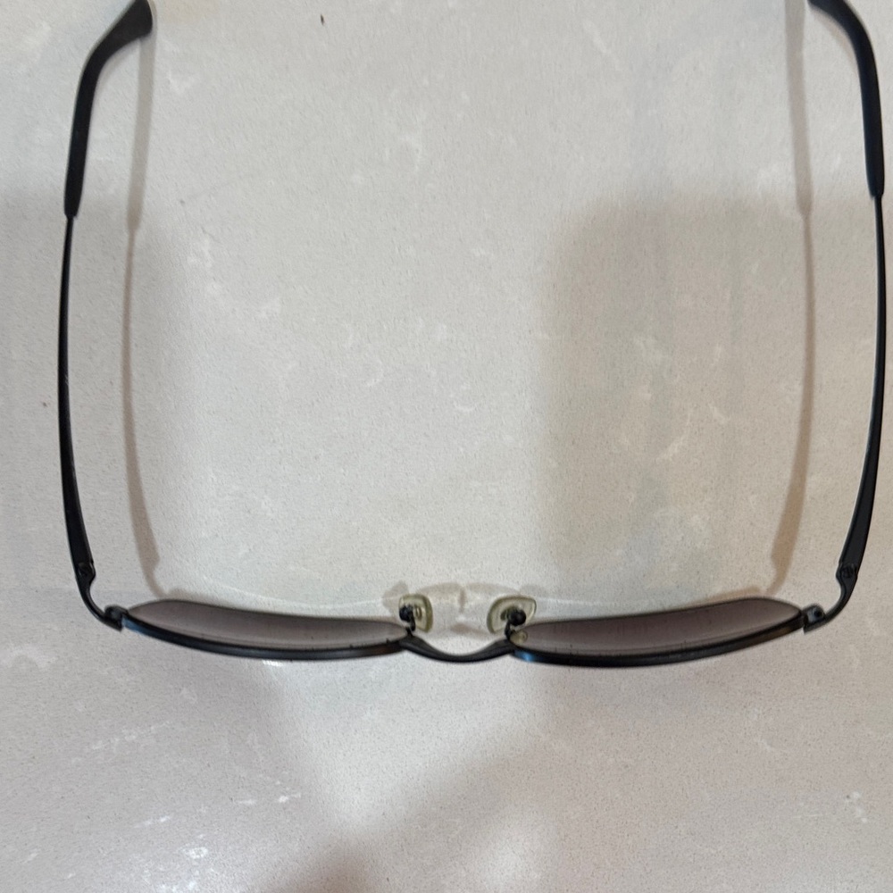 Ray Ban Sunglasses With Rectangular Frame - image 5